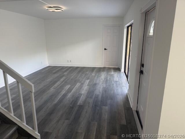 Foto del edificio - 724 Springdale Cir