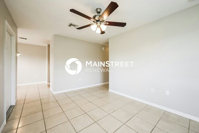 Building Photo - 3 Bedroom Pet-Friendly Home in Lehigh Acres, FL with Main Street Renewal