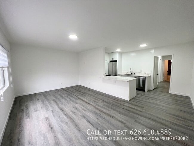 Building Photo - 160 N Holliston Ave
