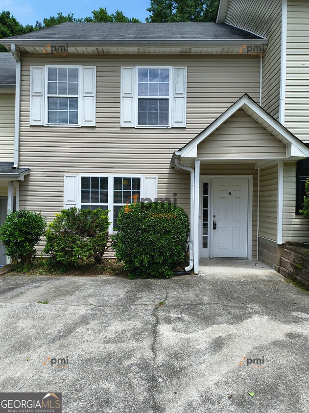Primary Photo - 8370 Hollis St