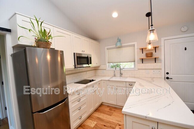 Foto del edificio - 4290 Aspen Ln