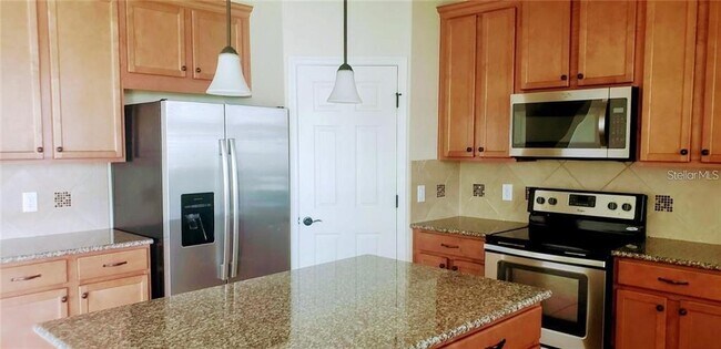 Foto del edificio - 8026 Corkfield Ave