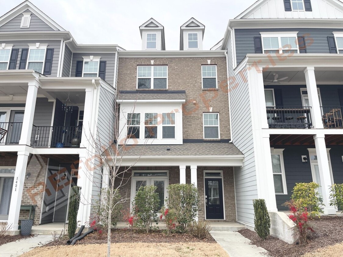 Primary Photo - Charming 3 Story 4 Bedrooms with 1st Floor Guest Suite Townhome @ Smith Farm, Apex, Available Dec...