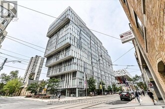 Building Photo - 50 McCaul St