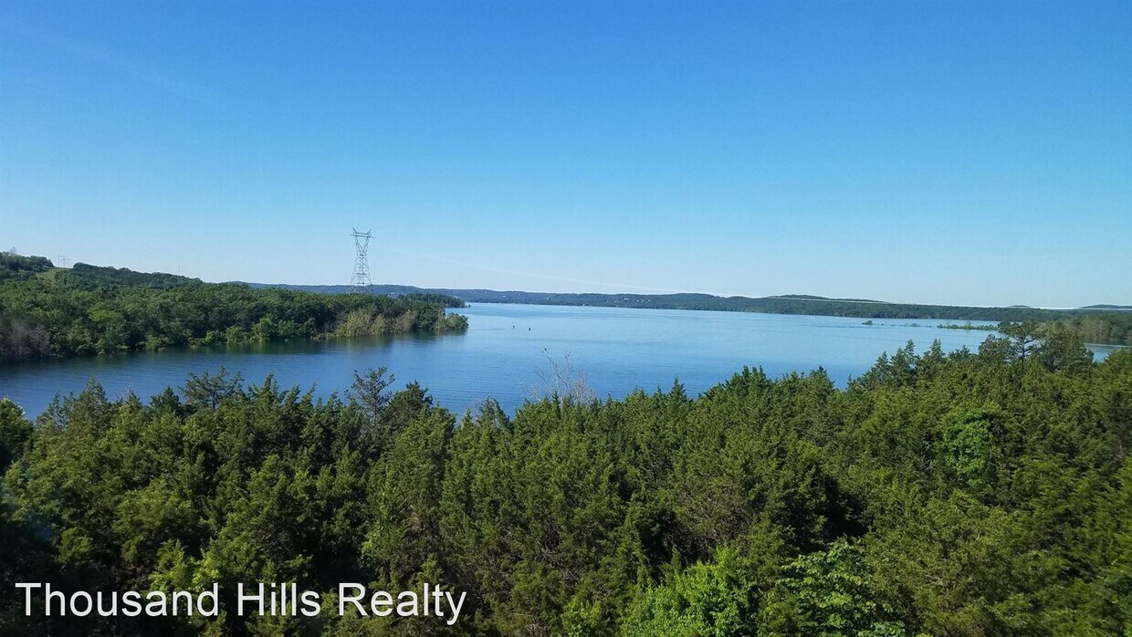 2 br, 2 bath House - 325 Majestic Drive # 334