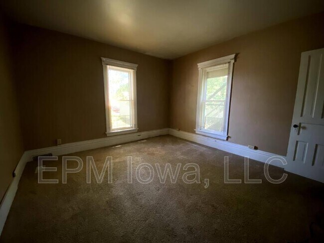 Foto del edificio - 2415 Olive St