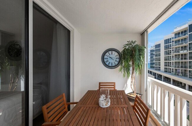 Foto del edificio - 3570 S Ocean Blvd