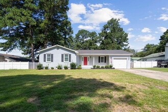 Building Photo - 2142 Baywater Dr