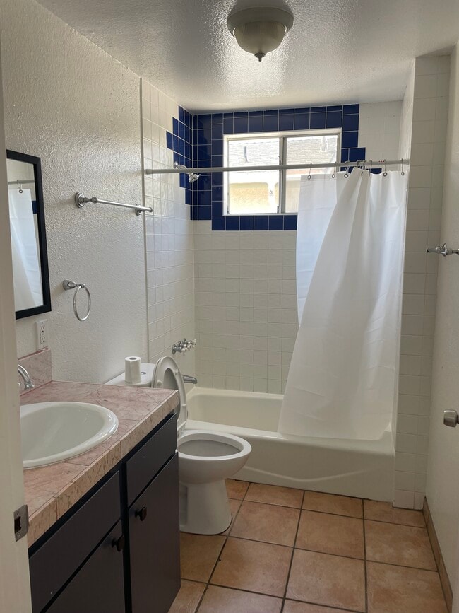 Foto del edificio - 2120 Stewart St