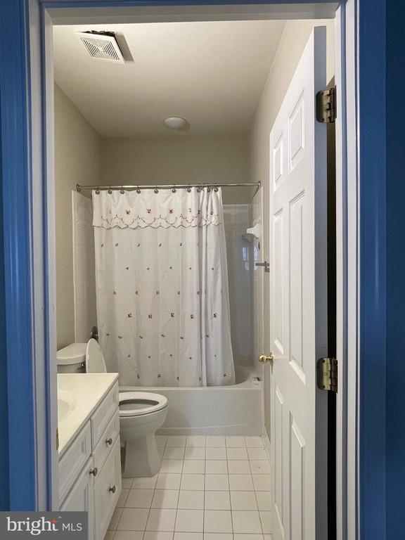 Foto del edificio - 6042 Joseph Scott Dr