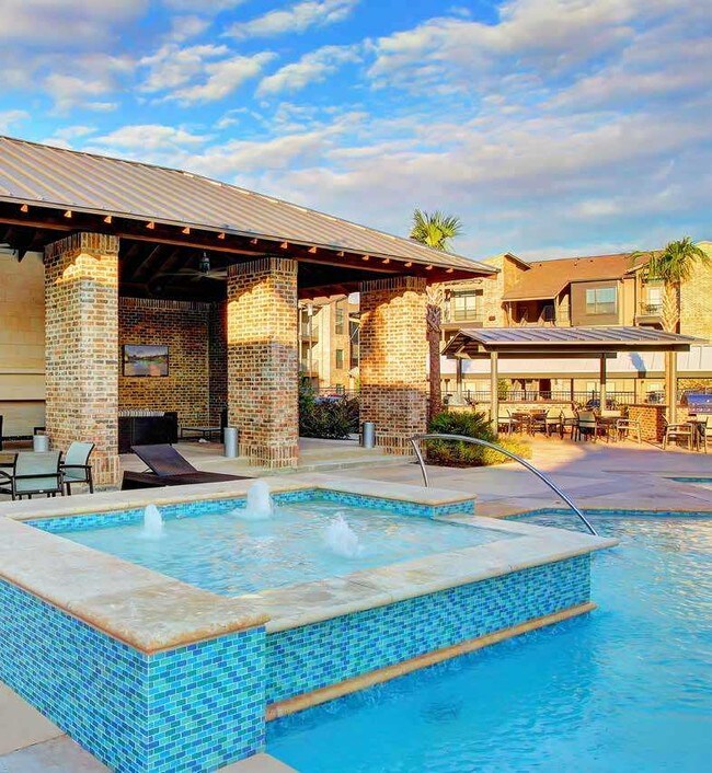 Tacara At Westover Hills Apartments San Antonio, TX