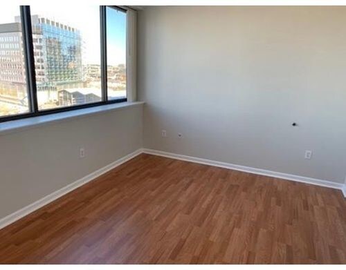 Building Photo - 169 Msgr O'Callaghan Way