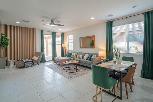 Foto del edificio - 24655 N 170th Dr