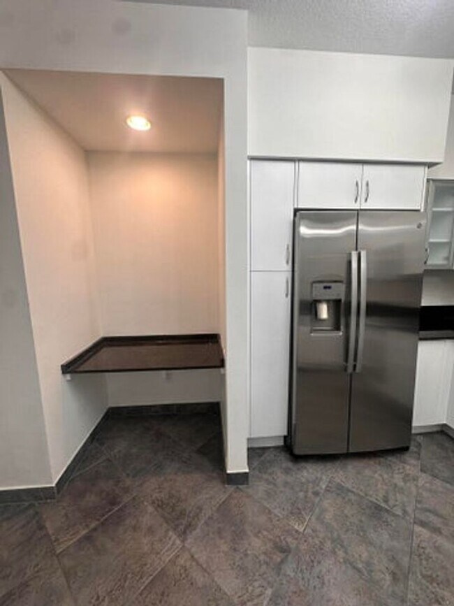 Photo - 233 S Federal Hwy House