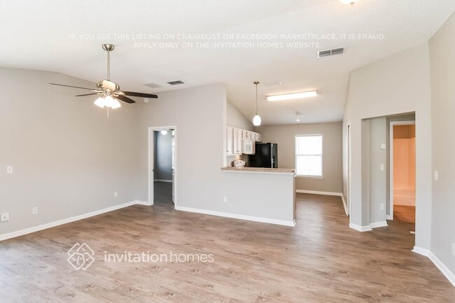 Building Photo - 1872 Pineta Cove Drive