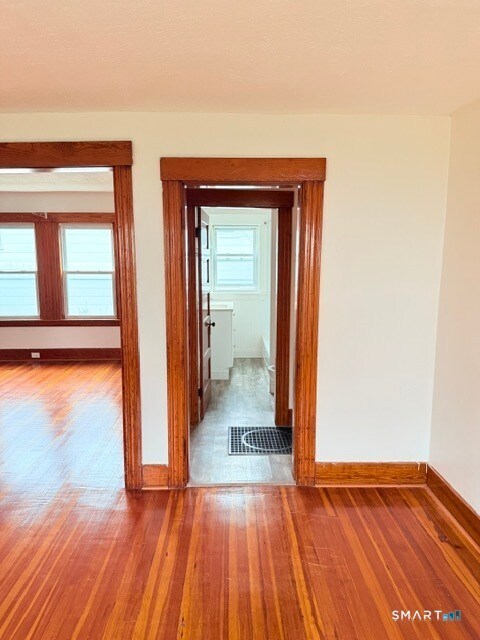 Foto del edificio - 84 Putnam St