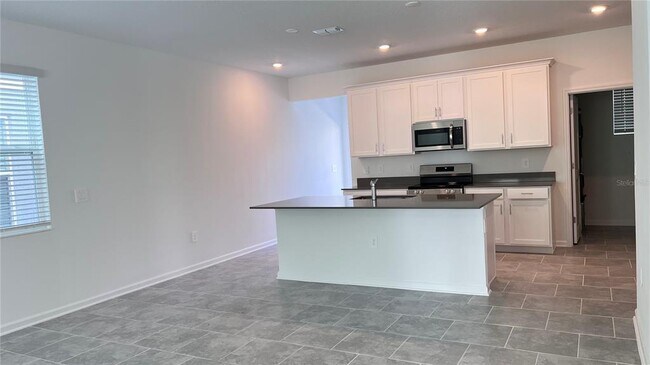 Foto del edificio - 1847 Flourish Ave