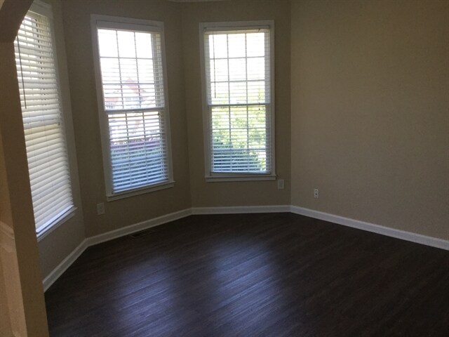 Building Photo - 3063 Grove View Court