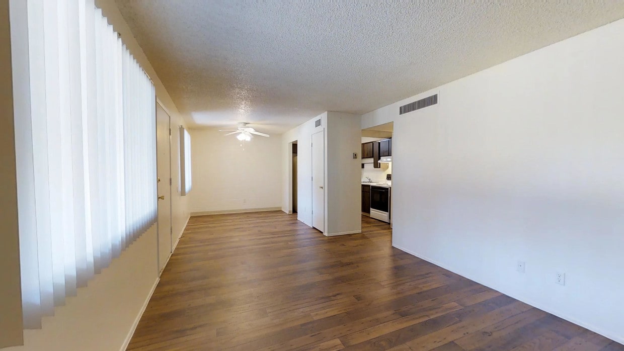 Photo - The Lowell Apartments