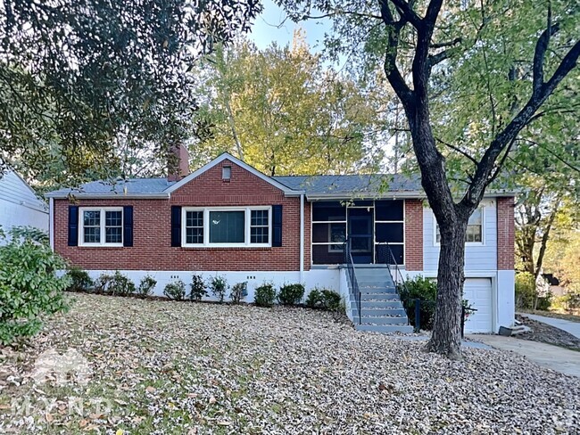 Building Photo - 2313 Eastway Rd