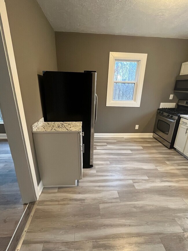 Foto del edificio - 239 Straight Ave SW