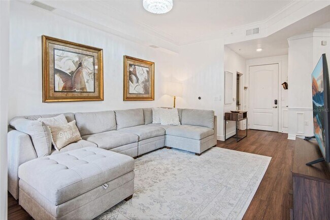 Building Photo - 500 Mirasol Cir