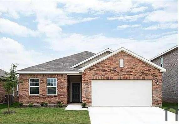 Building Photo - 4928 Mccoy Dr