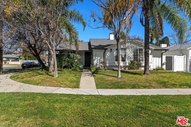 Foto del edificio - 12423 Martha St