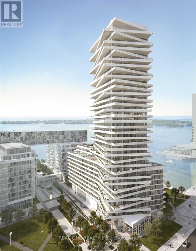 Building Photo - 15 Queens Quay E