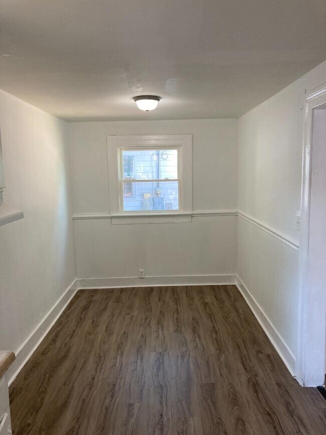 Foto del edificio - 1310 Meadow St S