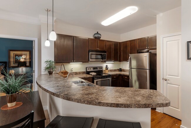 Foto del edificio - The Reserves at Arboretum Apartments