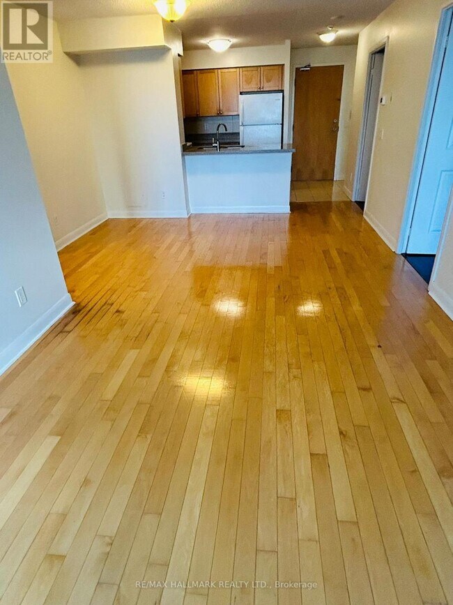 Photo du bâtiment - 2907-4968-4968 Yonge St