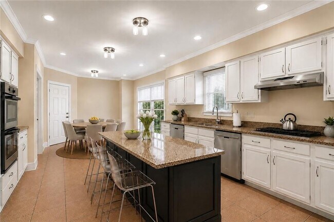 Foto del edificio - 3795 Ashford Trail NE