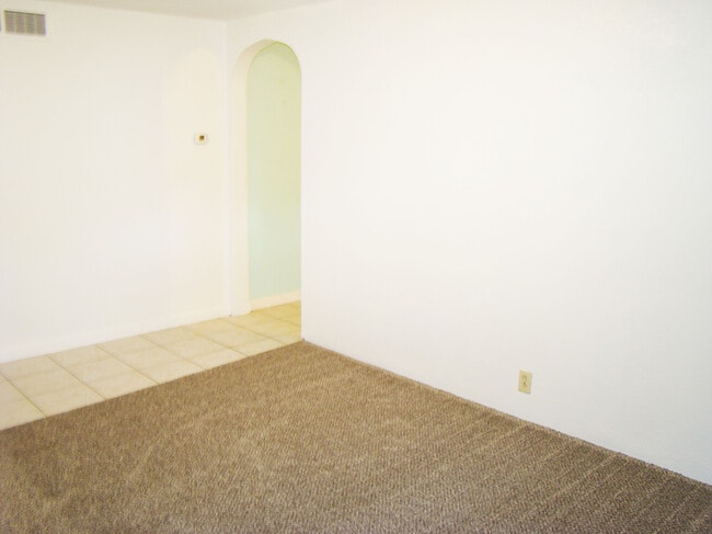 Living Room Entrance - 636 S Loomis Ave