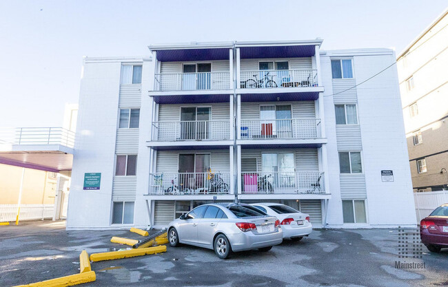 Photo du bâtiment - Beltline Apartments off 17th