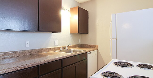 Foto del edificio - 902 N Oak St