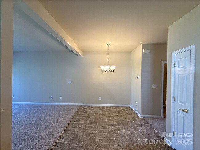 Foto del edificio - 6904 Pleasant Grove Rd