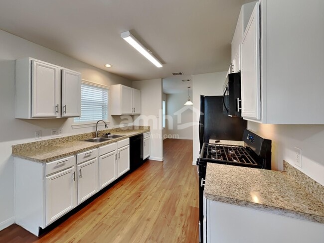 Building Photo - 5939 Stockholm Ct