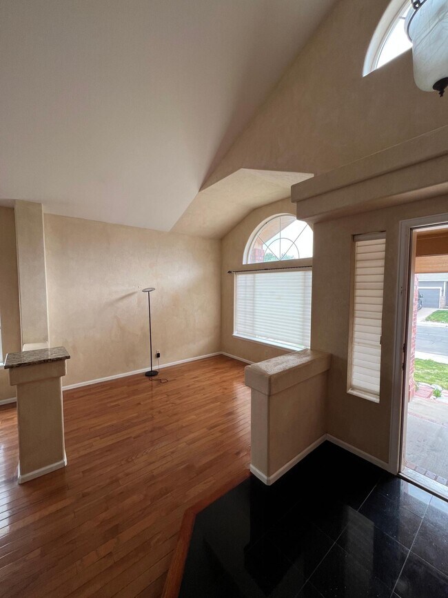 Building Photo - 10237 Andee Way