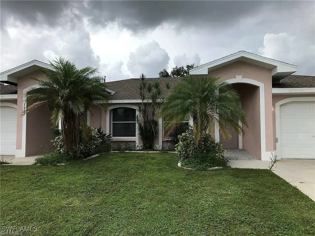 Primary Photo - 3725 SE 9th Pl