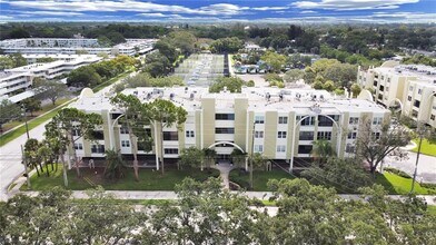 Building Photo - 4681 1st St NE