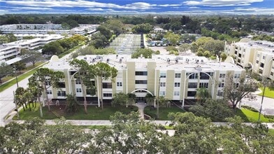 Building Photo - 4681 1st St NE