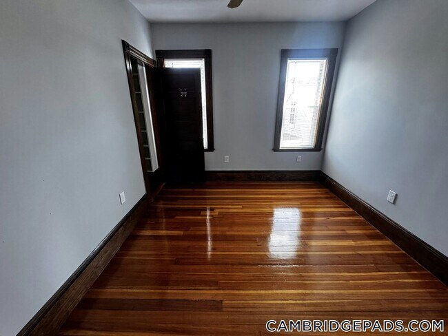 Foto del edificio - 32 Cedar St
