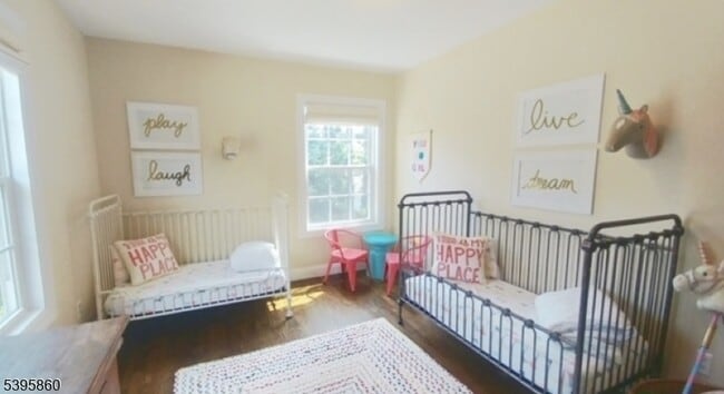 Foto del edificio - 39 Gray St