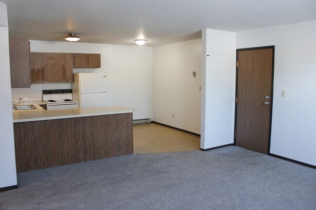Building Photo - 1046 8th Ave