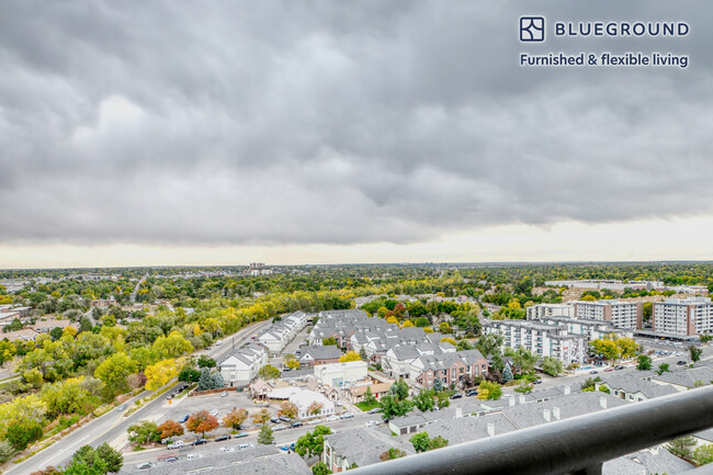 Foto del edificio - 4550 Cherry Creek S Dr