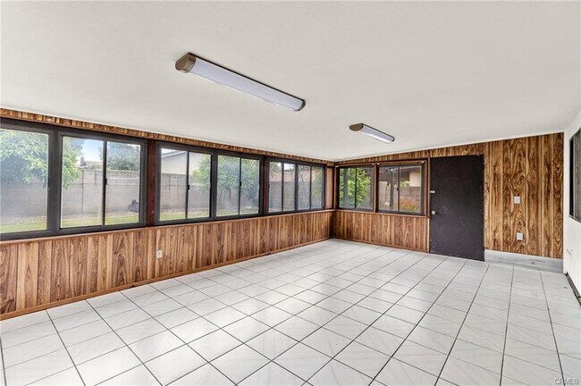 Foto del edificio - 4006 West Lehnhardt Avenue, Santa Ana, CA ...