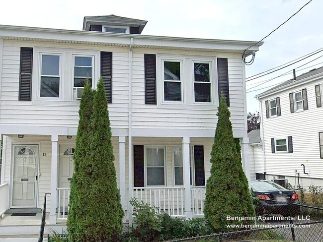 Building Photo - 79-81 Cresthill Rd. Unit 2