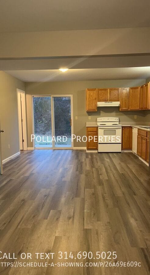 Building Photo - 417 Briden