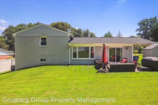 Building Photo - 4 br, 3 bath House - 2711 Weller Road